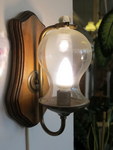 Details zu Wandlampe, Holz - Messing mit Glasschirm